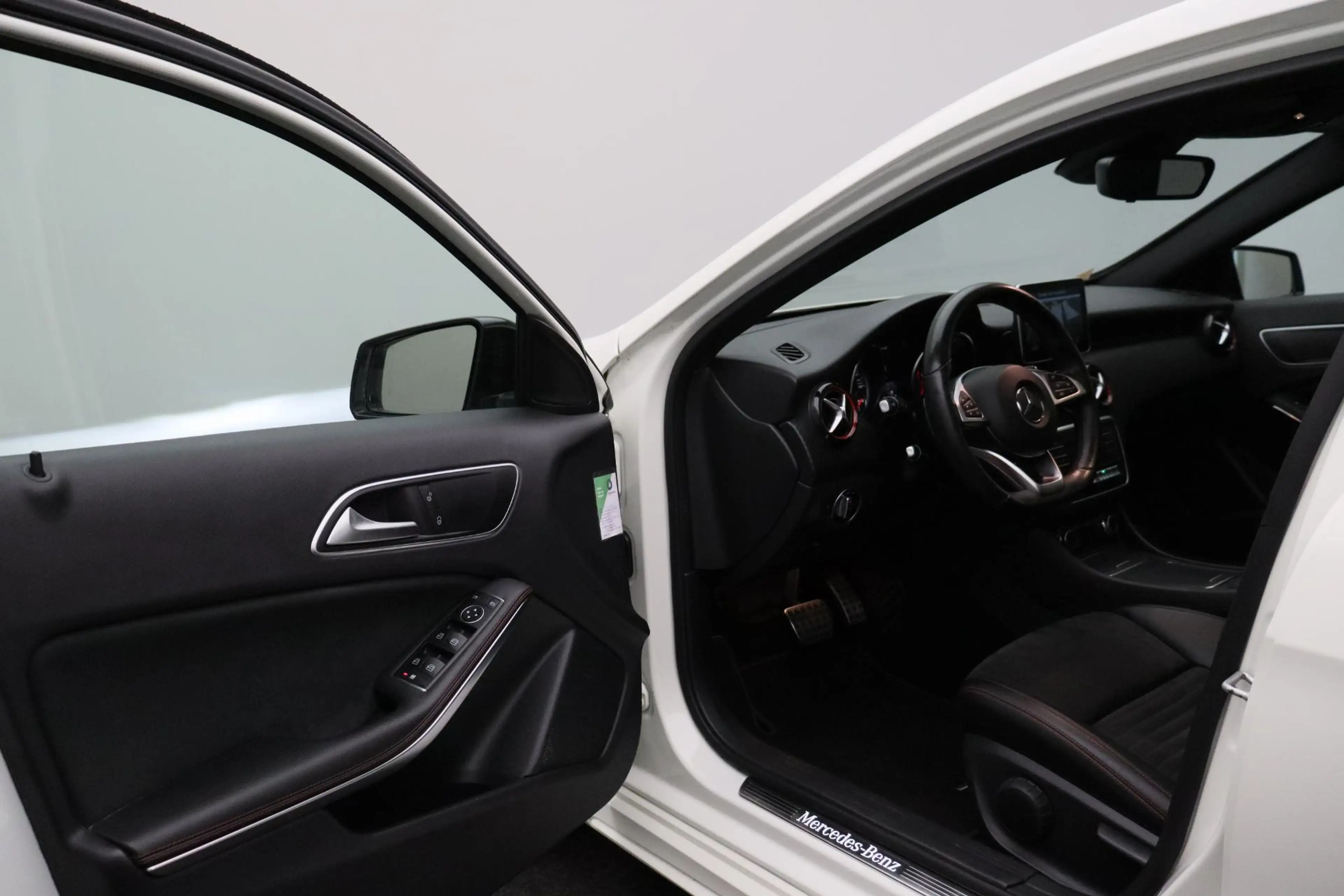 Mercedes-Benz A 250 Sport Prestige 2016 | Navigatie | Achteruitrij Cam — photo 9