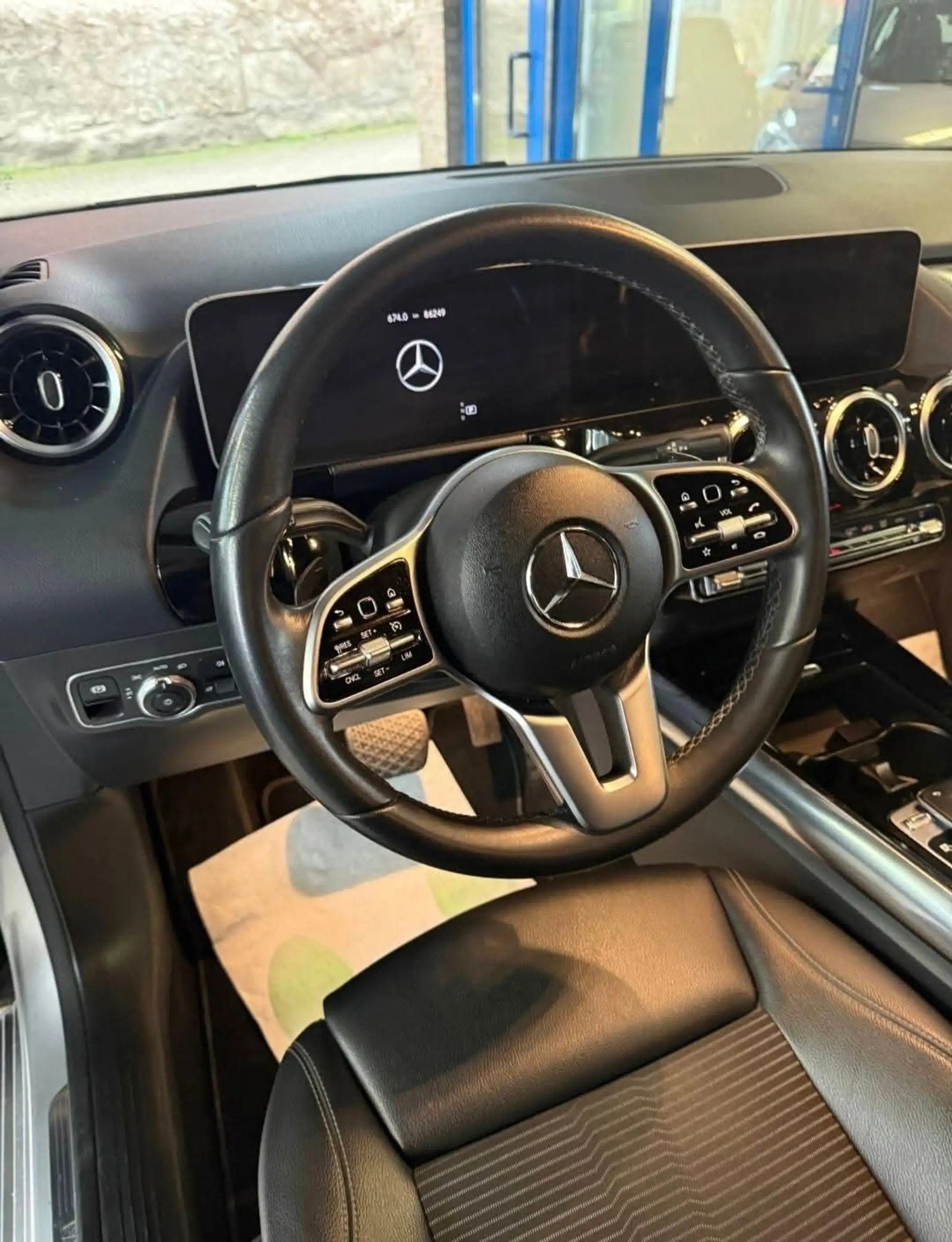 Mercedes-Benz B 180 TRES BIEN EQUIPEE / GARANTIE / BOITE AUTO — photo 8