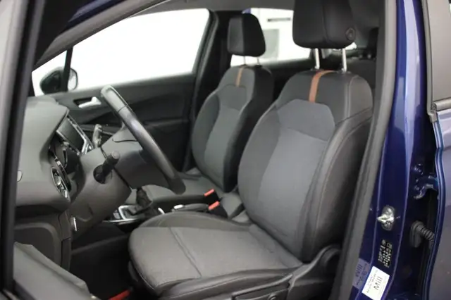 Opel Crossland view 12