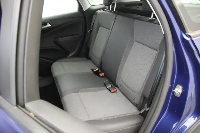 Opel Crossland view 13