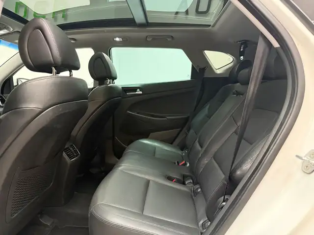 Hyundai Tucson view 12