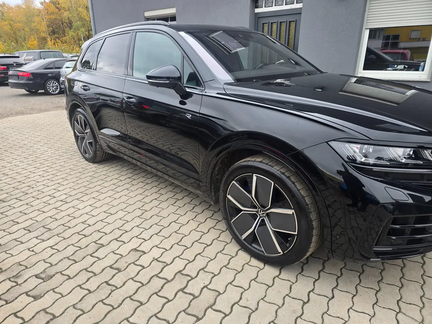 Volkswagen Touareg 4Motion V6 TSI eHybrid PHEV R Aut. Schwarz - 2