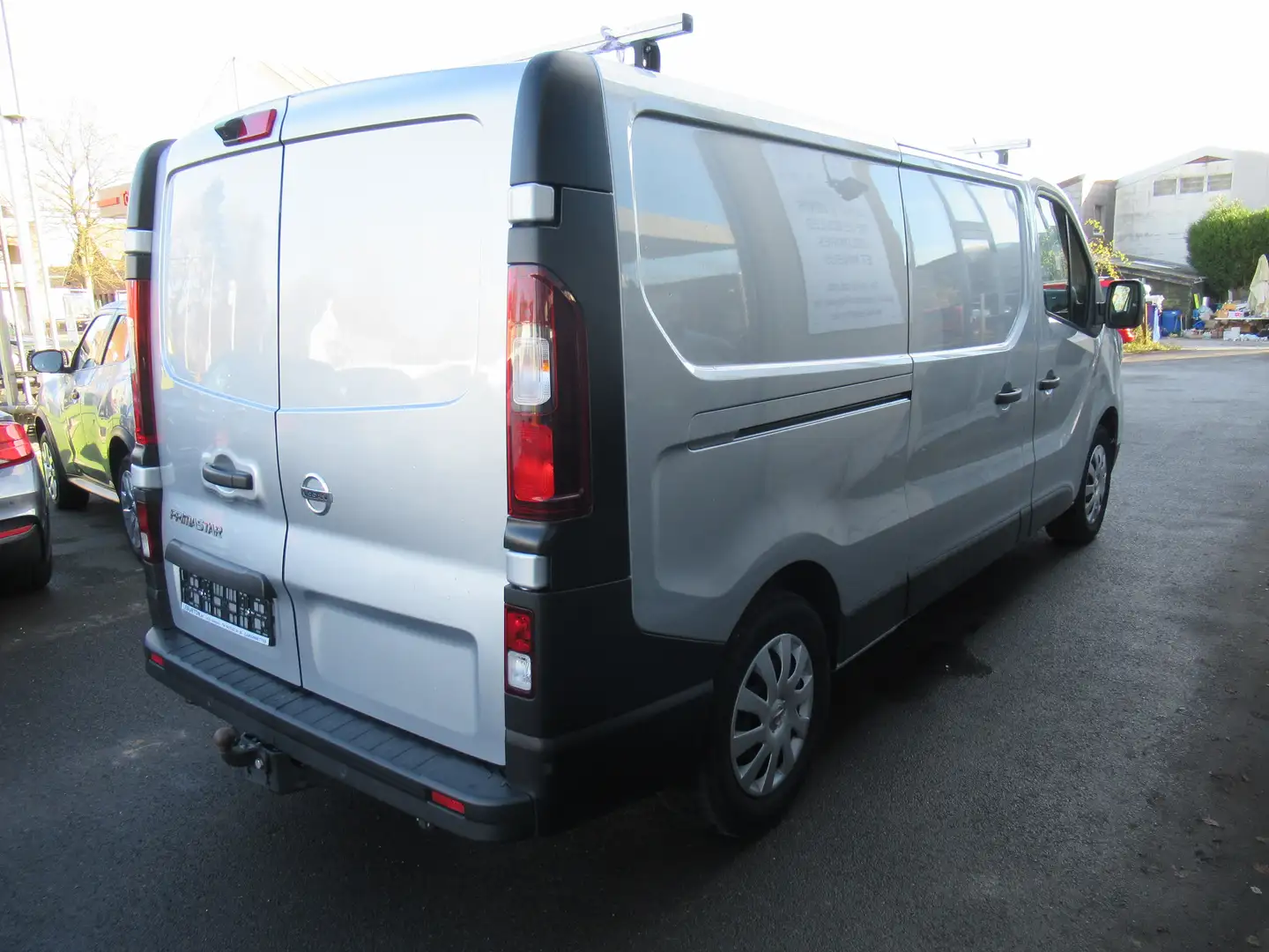 Nissan Primastar L2 150CV airco cruise navi cam 17900€+tva/btw siva - 2
