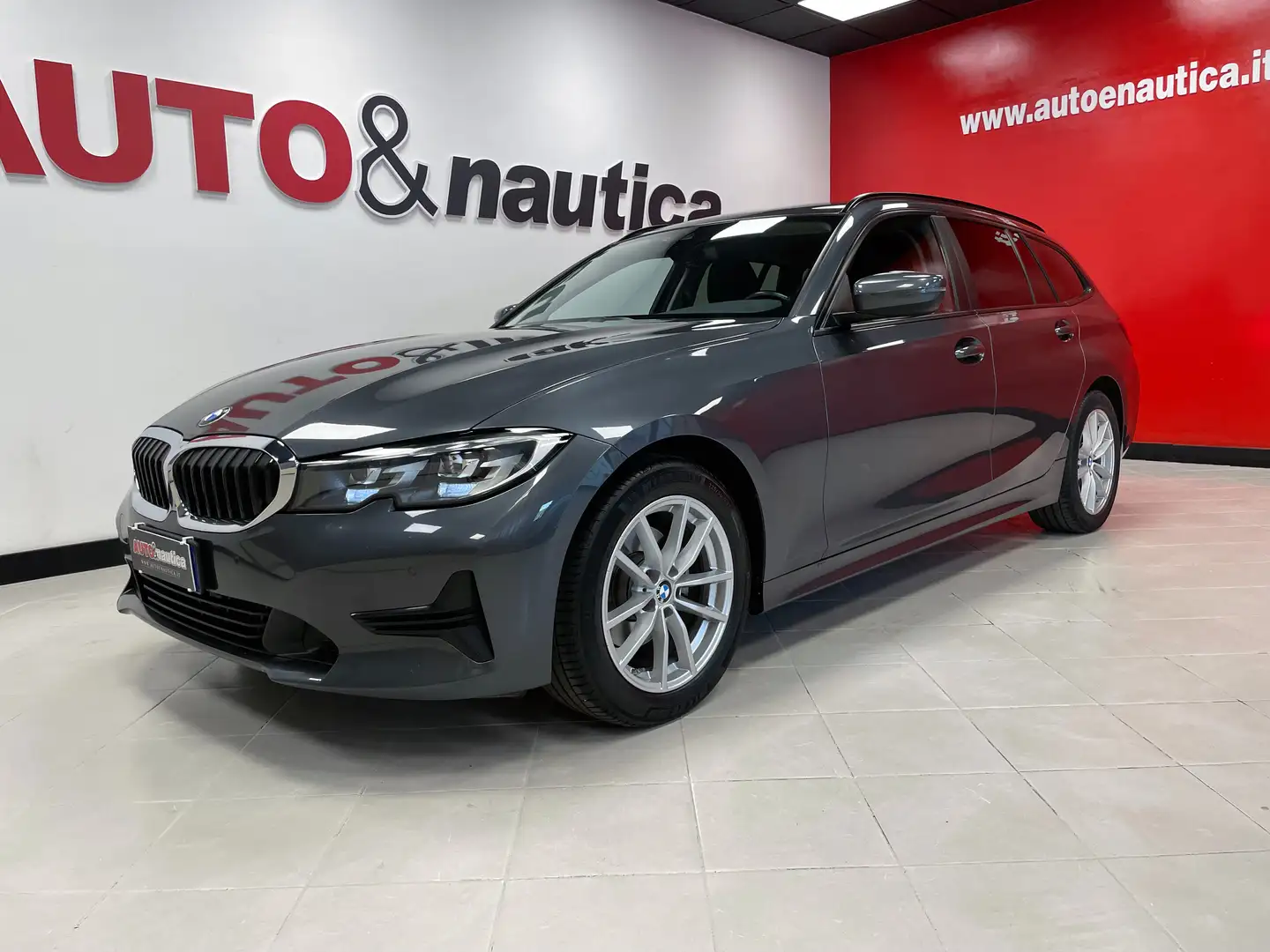 BMW 320 D TOURING MHEV 48V XDRIVE BUSINESS ADVANTAGE AUTO Gris - 1