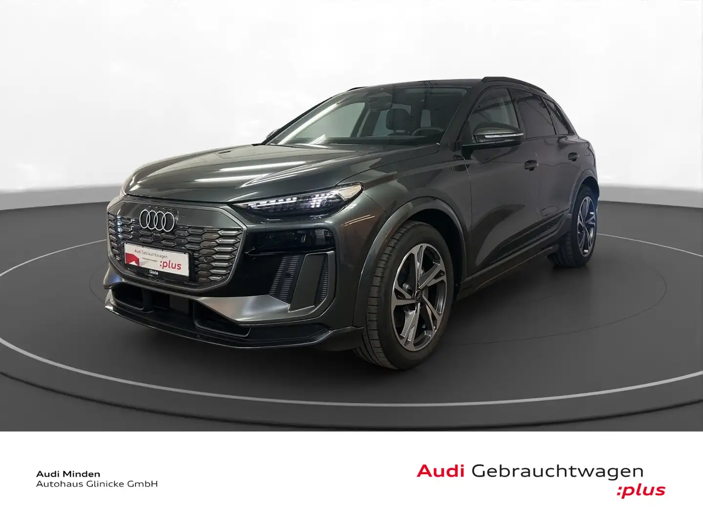 Audi Q6 Q6 e-tron qu. S line AHK Pano Matrix LM 20" Navi Grau - 1