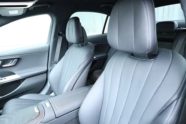 Mercedes-Benz E 220 d MHEV 4Matic Aut. Exclusive AHV Ansicht 18