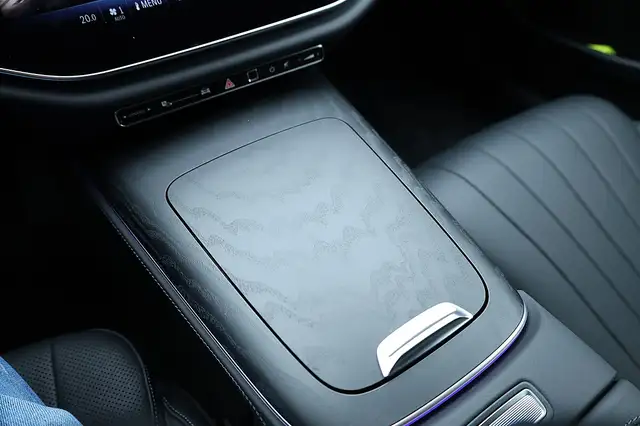 Mercedes-Benz E 220 d MHEV 4Matic Aut. Exclusive AHV Ansicht 23