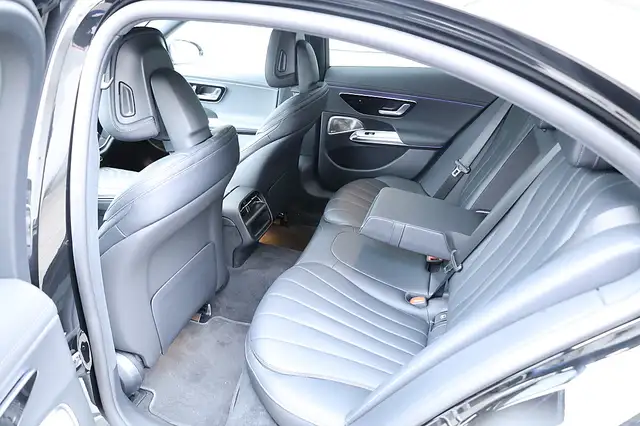 Mercedes-Benz E 220 d MHEV 4Matic Aut. Exclusive AHV Ansicht 12