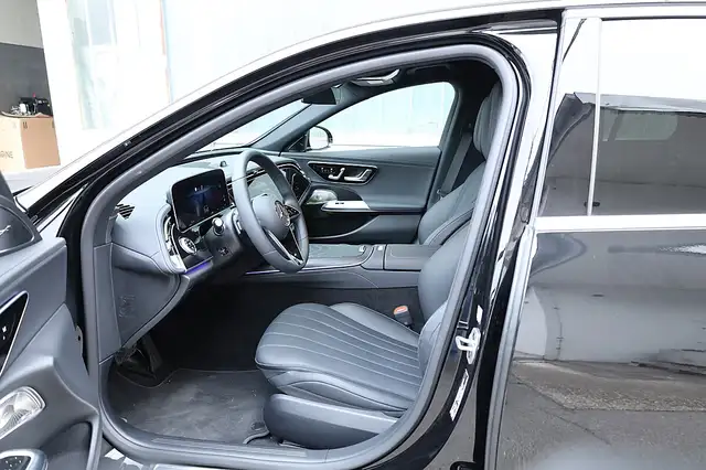 Mercedes-Benz E 220 d MHEV 4Matic Aut. Exclusive AHV Ansicht 16