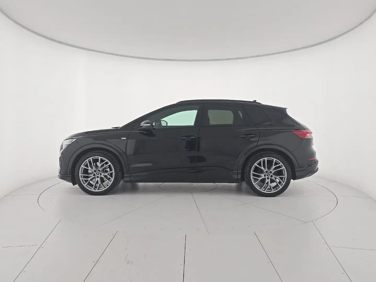 Audi Q4 e-tron Q4 45 e-tron S Line edition Nero - 2