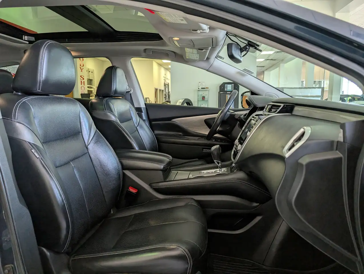 Nissan Murano снимка Nissan Murano