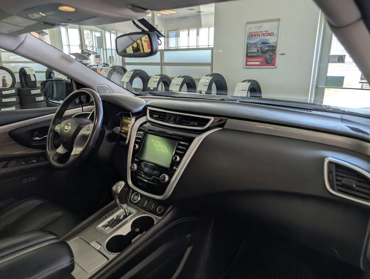 Nissan Murano снимка Nissan Murano
