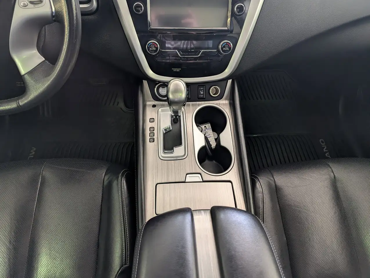 Nissan Murano снимка Nissan Murano