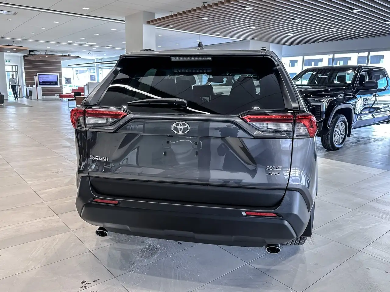 Toyota RAV 4 снимка Toyota RAV 4