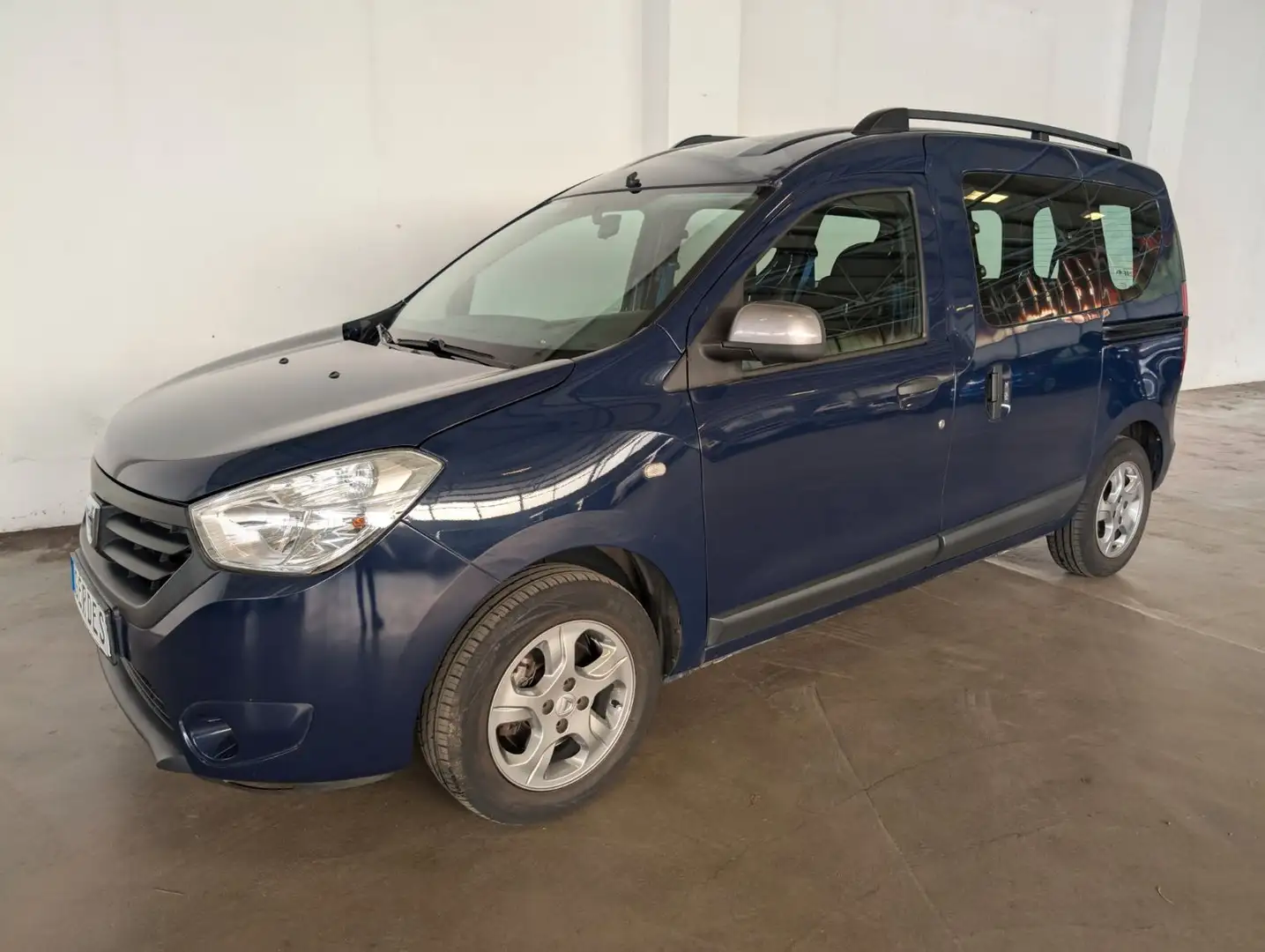 Dacia Dokker Celebration 1.2 TCe 115 Blau - 1