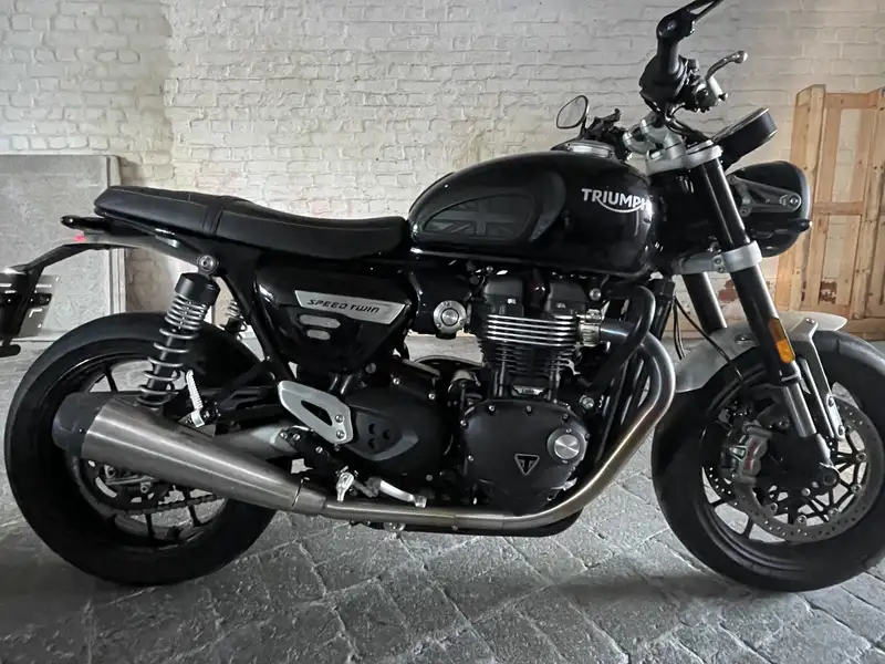 Triumph Speed Twin - foto 3