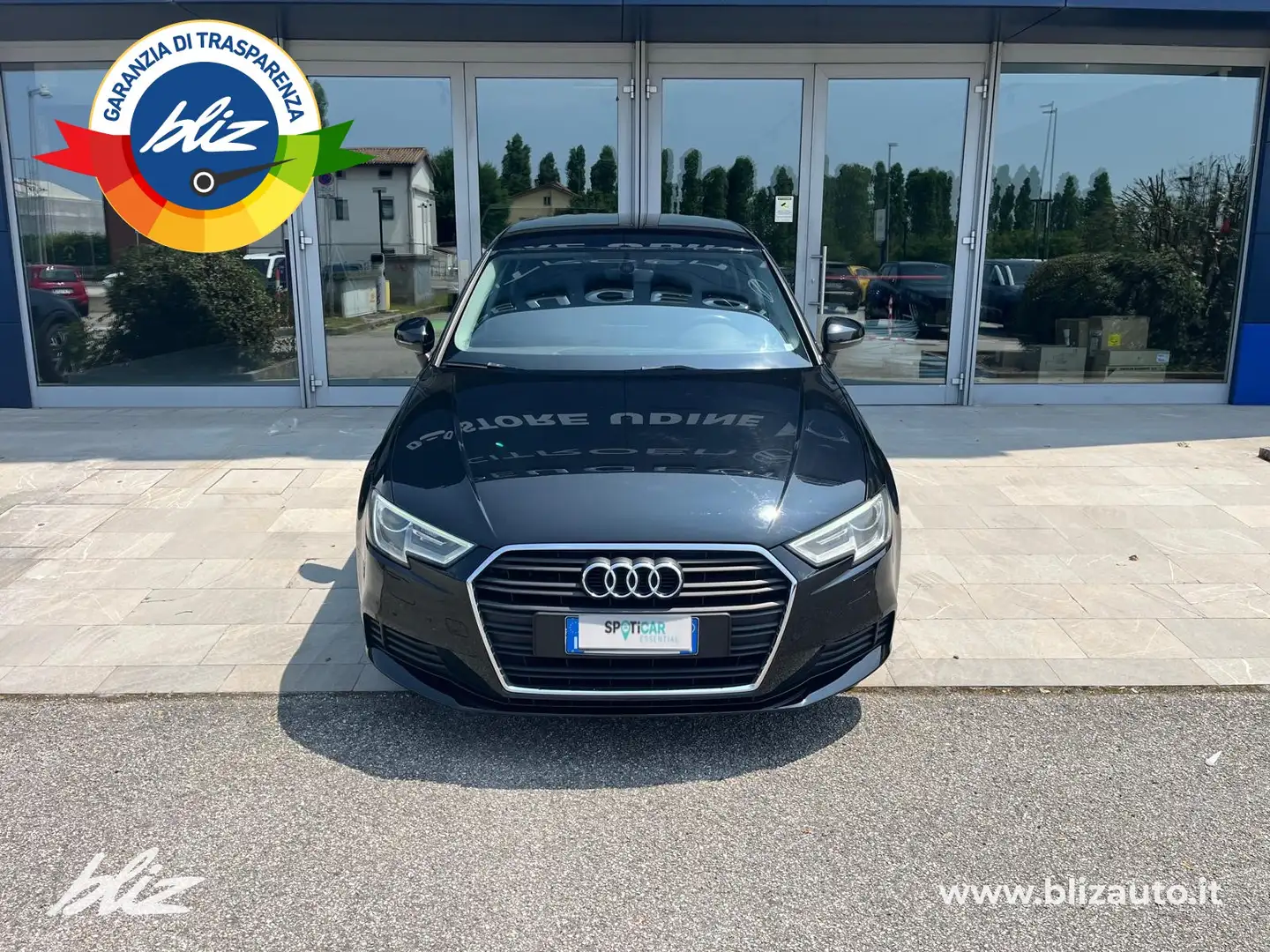 Audi A3 sportback 1.6 tdi business 110cv Nero - 2
