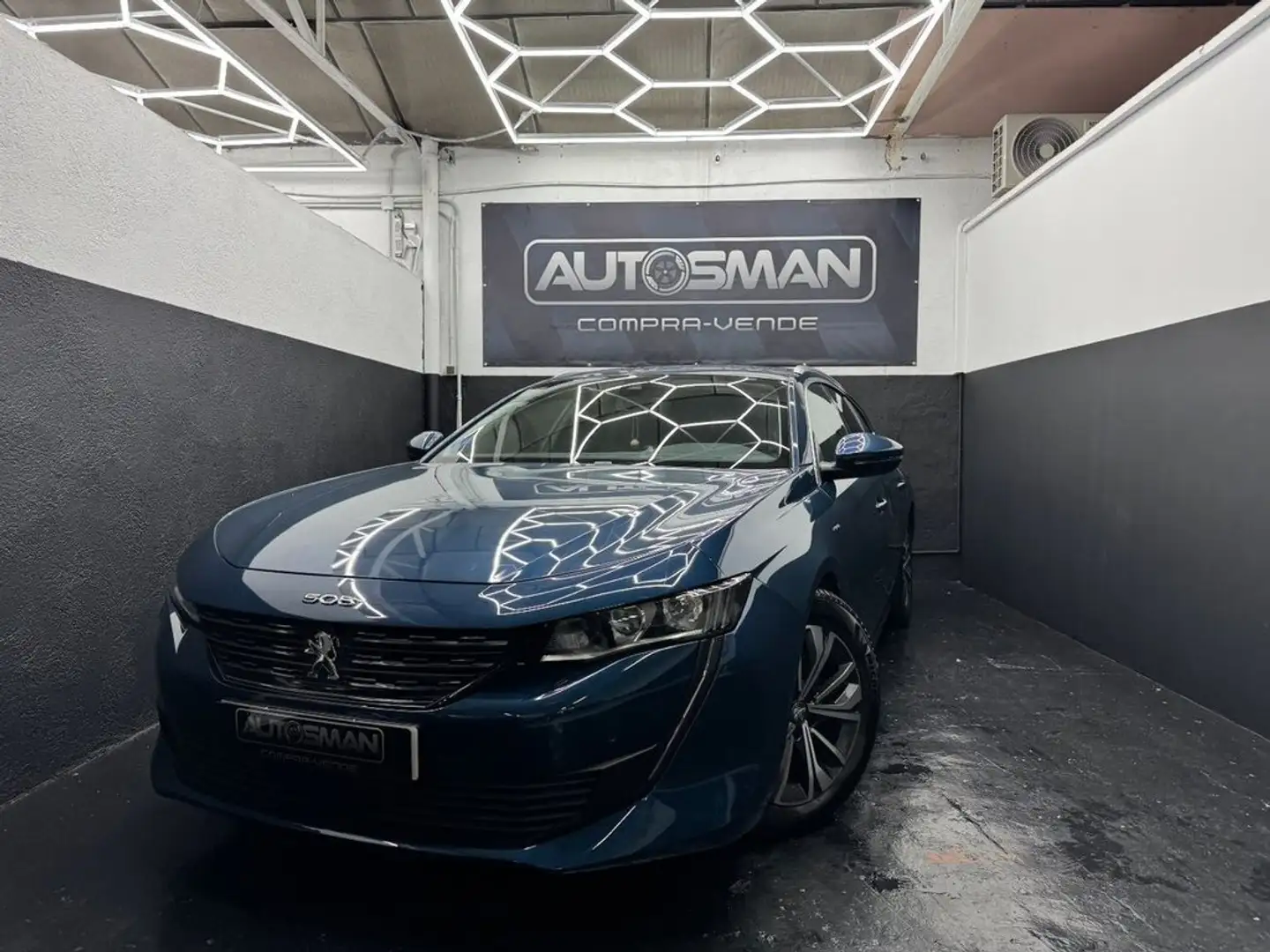 Peugeot 508 SW Hybrid 225 Allure Pack e-EAT8 Azul - 1