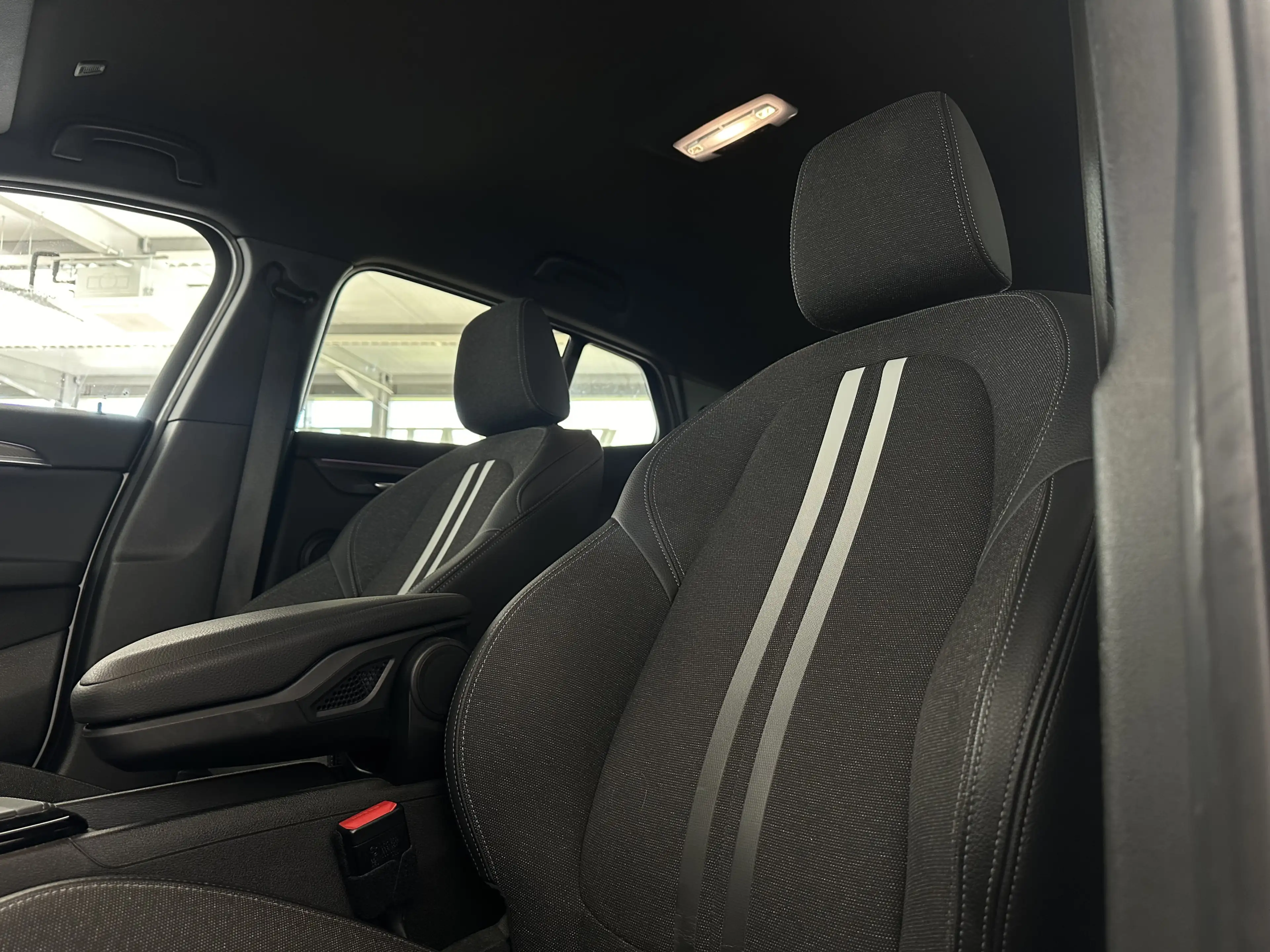 BMW X2 xDrive25e M SPORT* 19*KAM*MEMO* NAVI* LED — photo 13