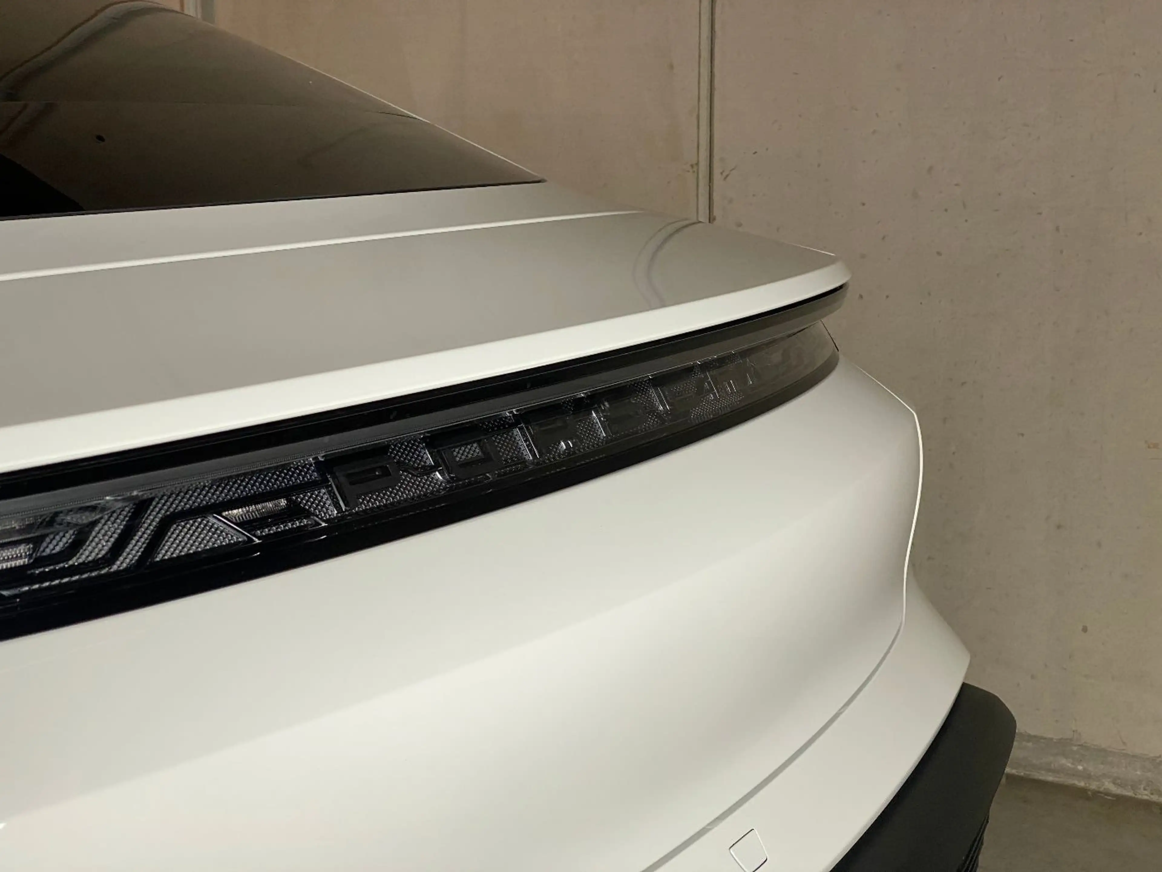Porsche Taycan | Luftfederung | Nachtsichtassistent | — photo 13