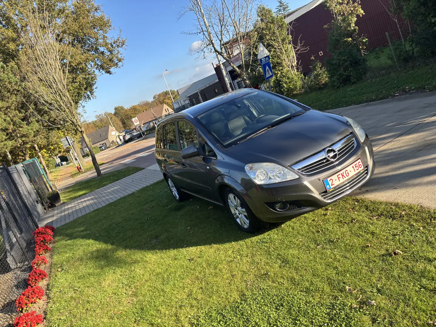 Opel Zafira 1.7 CDTI ecoFLEX Design Edition - 2