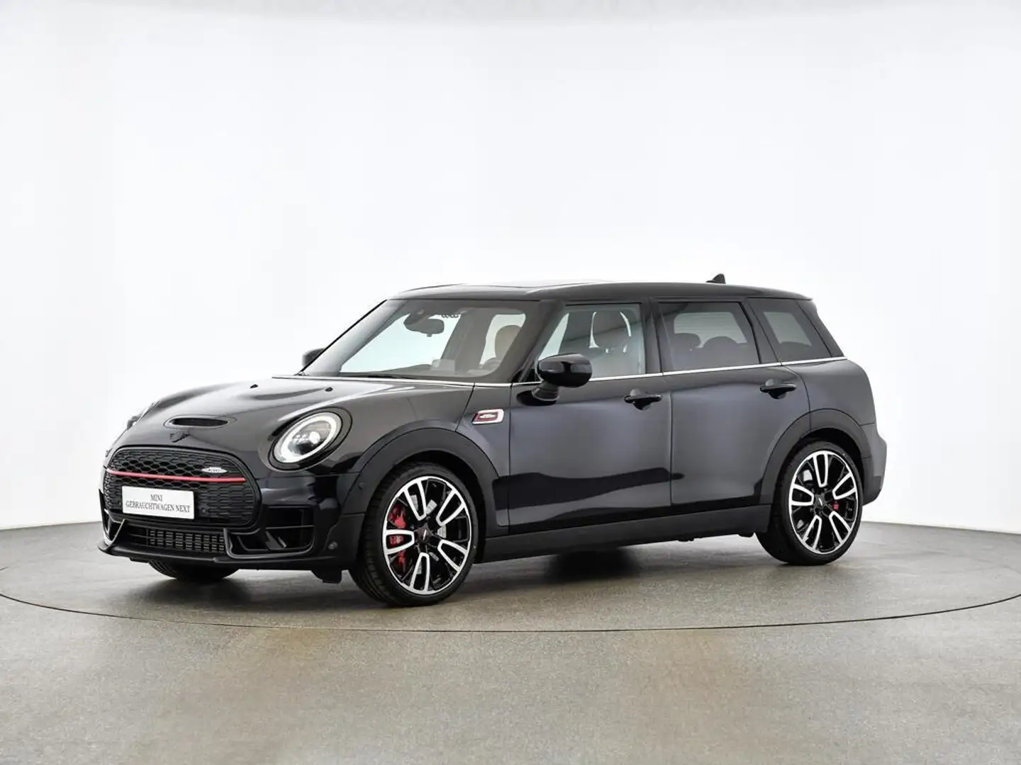 MINI John Cooper Works Clubman MINI John Cooper Works Clubman ALL4 Zwart - 1