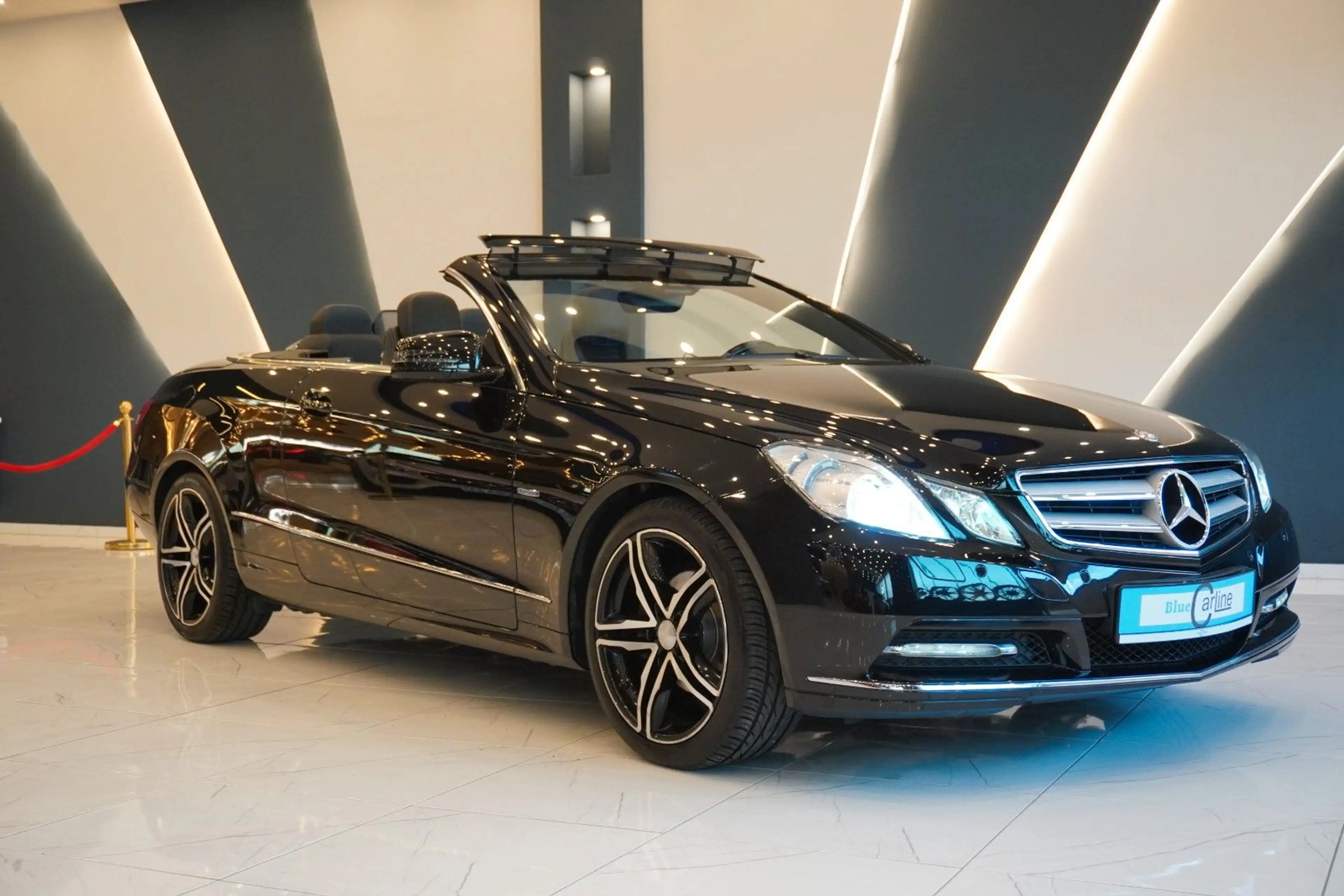 Mercedes-Benz E 250 Cabrio CGI BlueEfficiency+Navi+Leder+BiXeno — photo 4