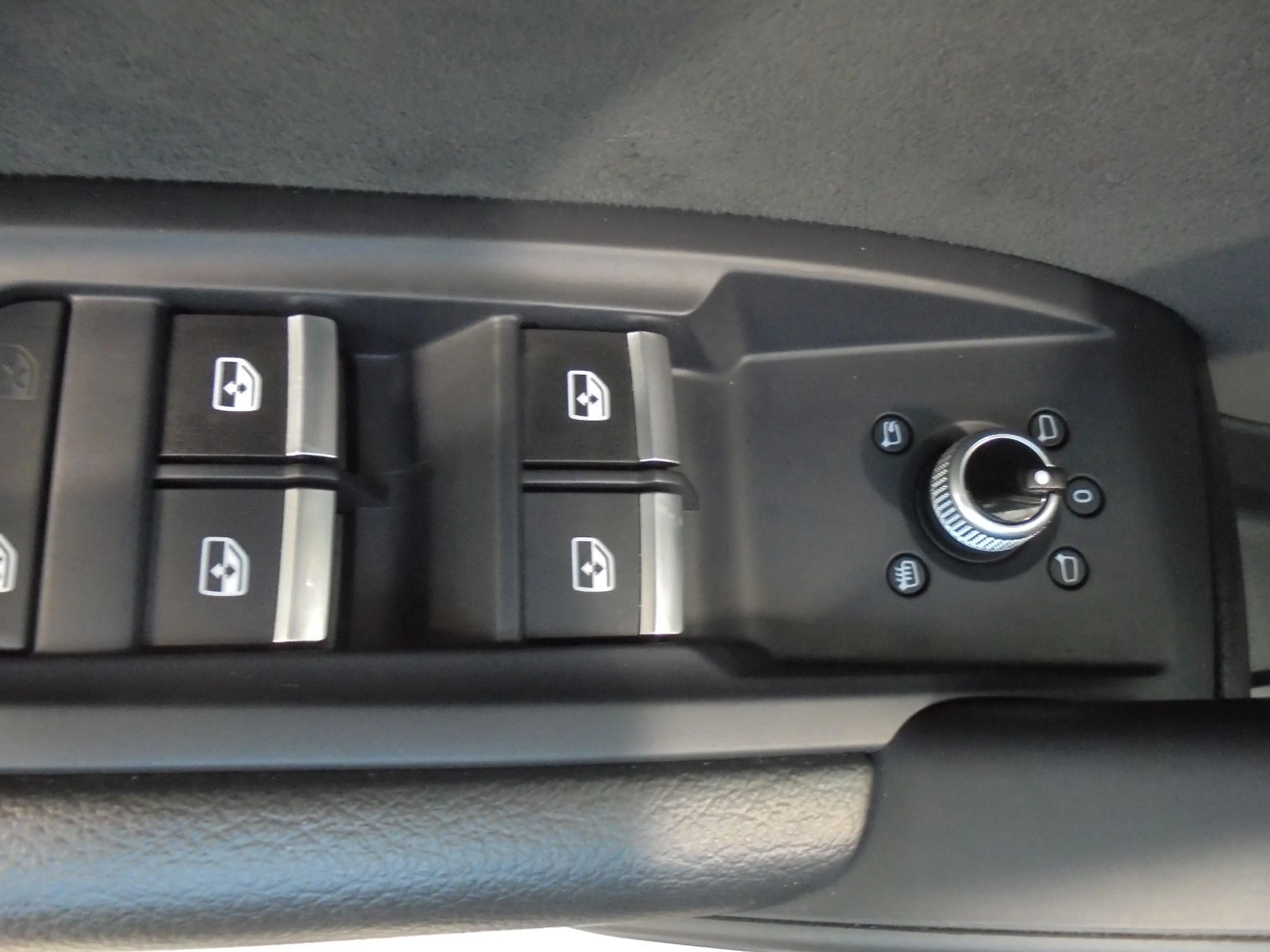 Audi SQ5 Sportback 3.0 TDI quatt/AHK/Folie/Matrix/Pan — photo 15