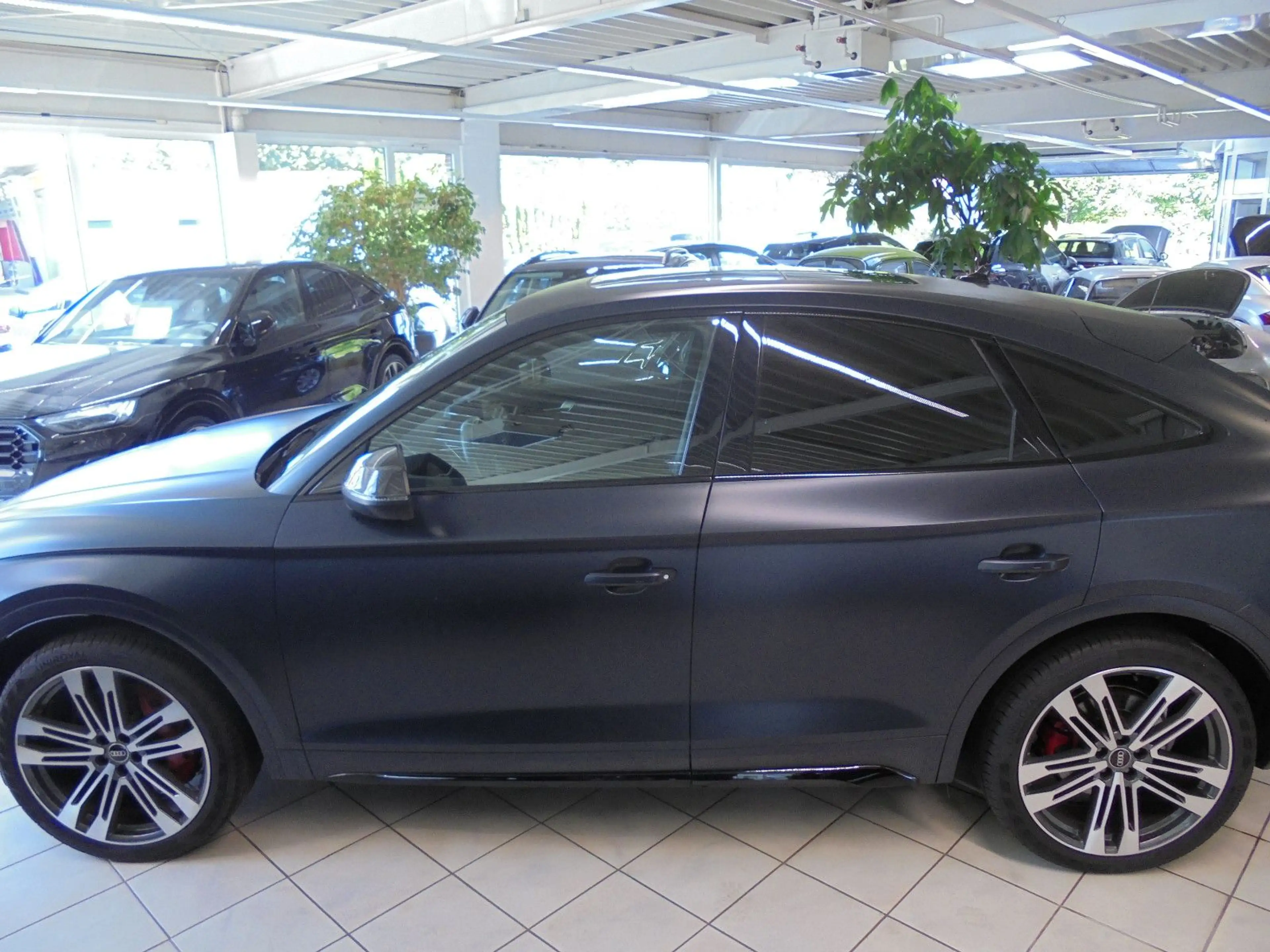 Audi SQ5 Sportback 3.0 TDI quatt/AHK/Folie/Matrix/Pan — photo 4