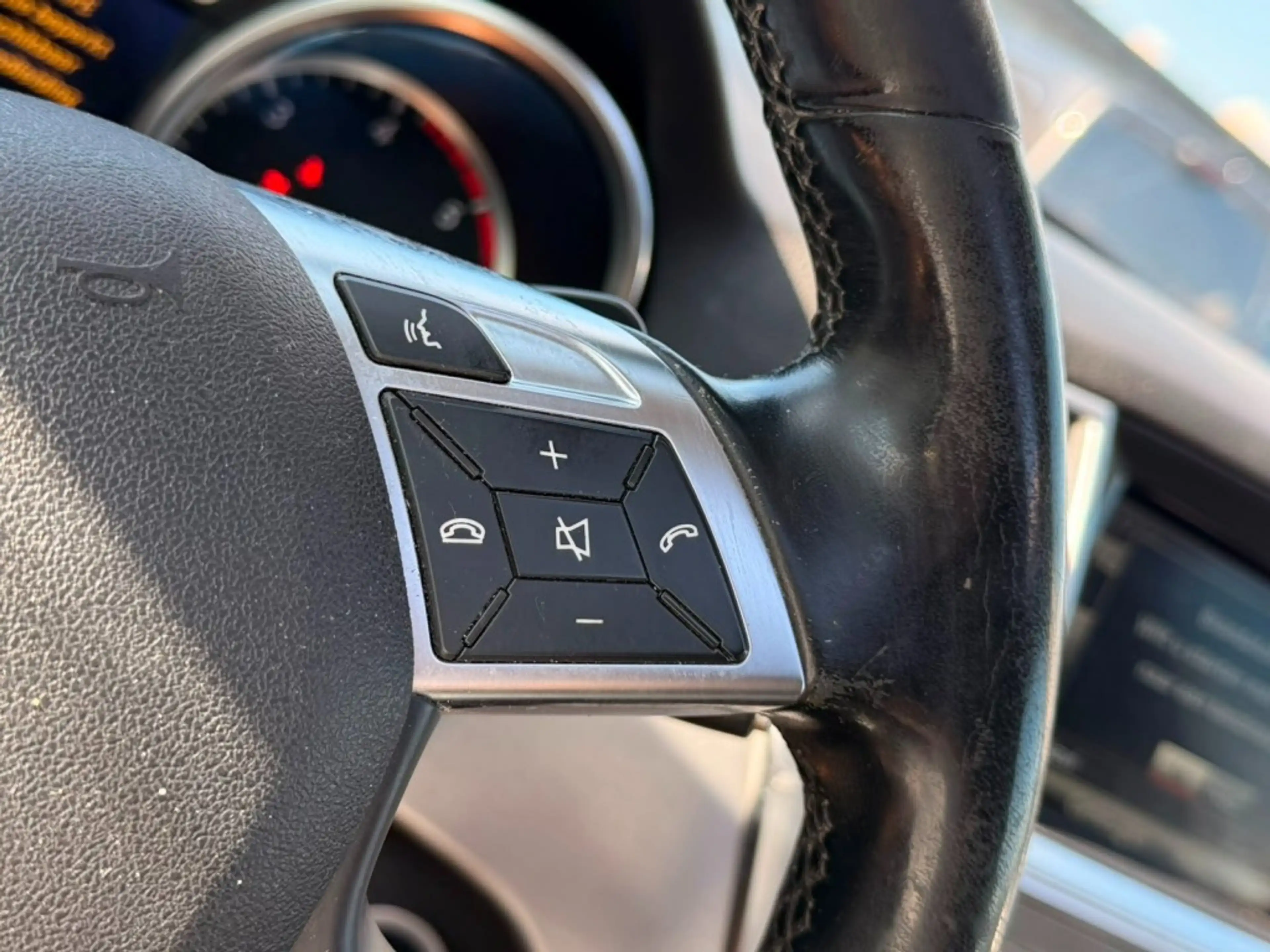 Mercedes-Benz ML 350 ML 350 BLUETEC 4MATIC. AMG TREKHAAK, PANO, CRUISE — photo 10