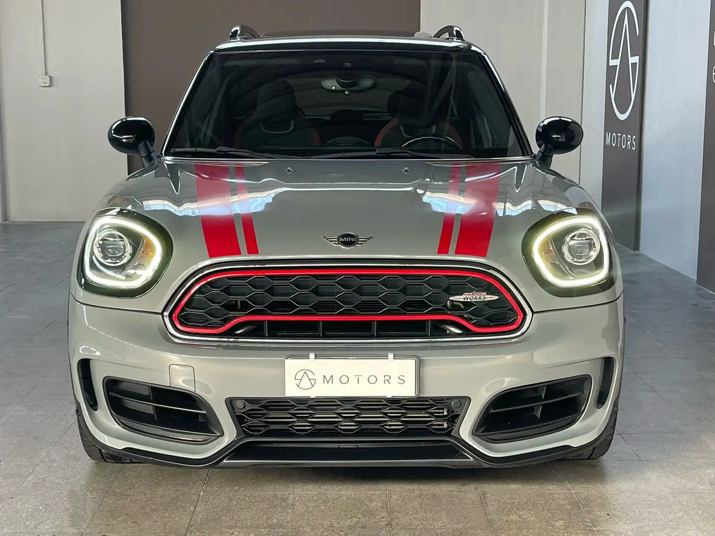 MINI John Cooper Works Countryman Mini Countryman F60 2017 2.0 Hype all4 auto Grijs - 2
