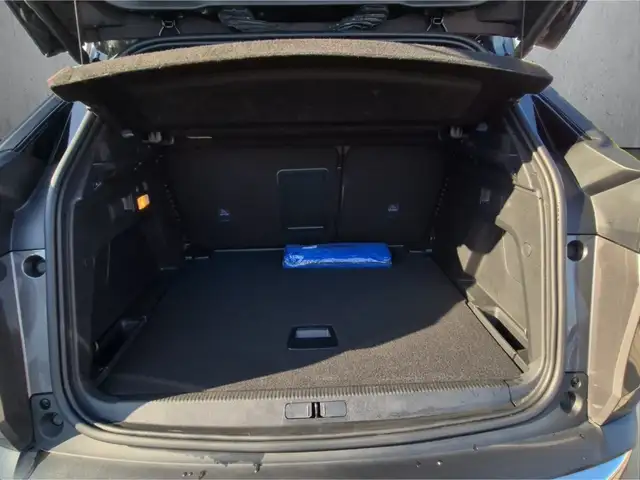 Peugeot 3008 view 7