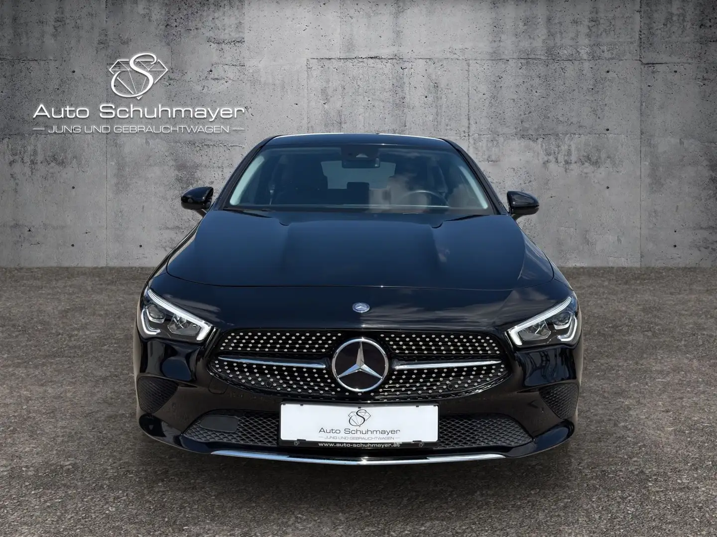 Mercedes-Benz CLA 180 d Progressive Aut. Schwarz - 2