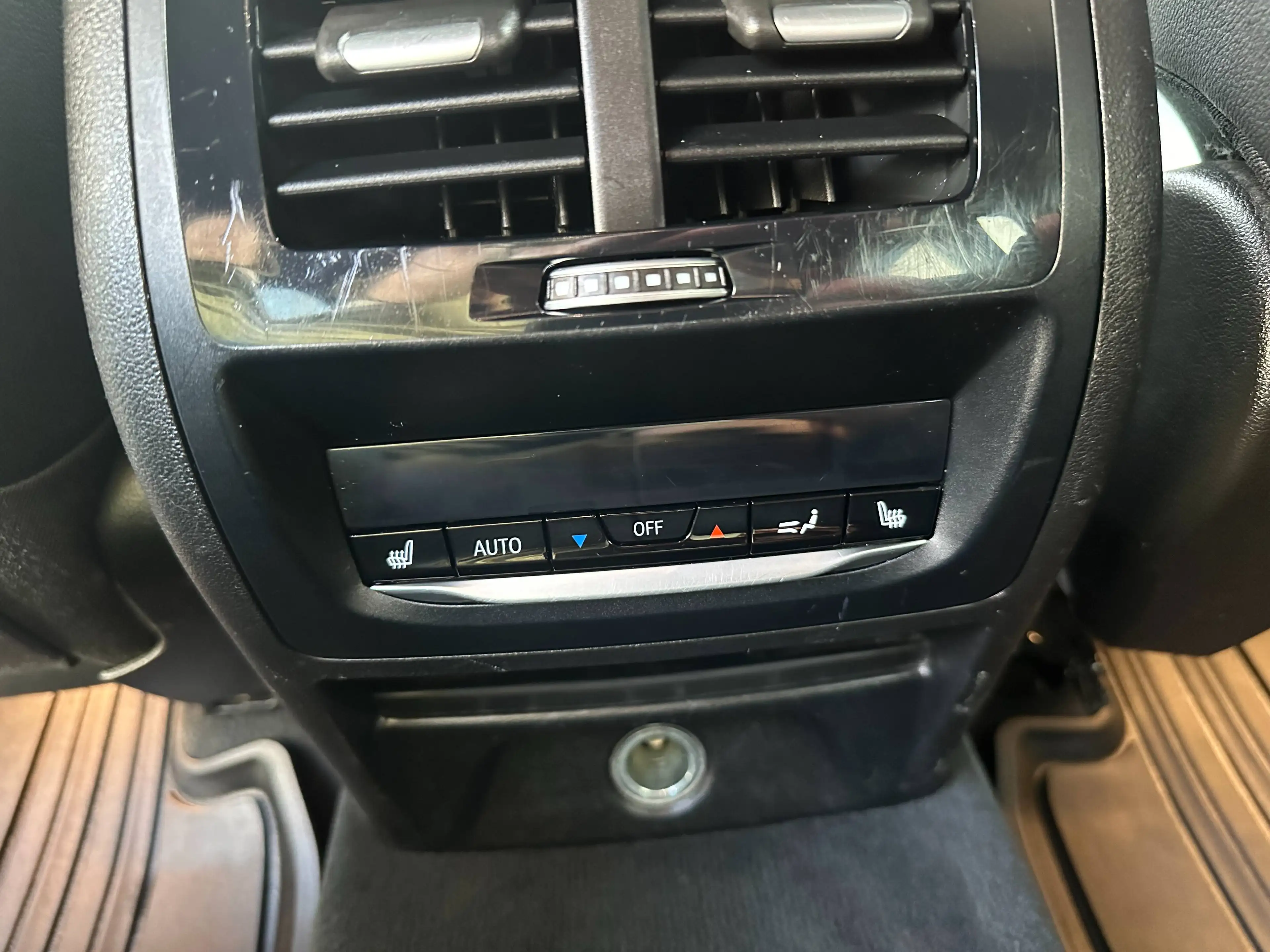 BMW X3 xDrive 20 d Original M Sportpaket~ACC~Navi~Leder~ — photo 15