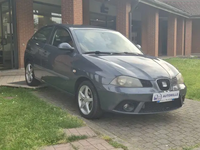 SEAT Ibiza Ibiza 3p 1.2 12v Stylance c/radio