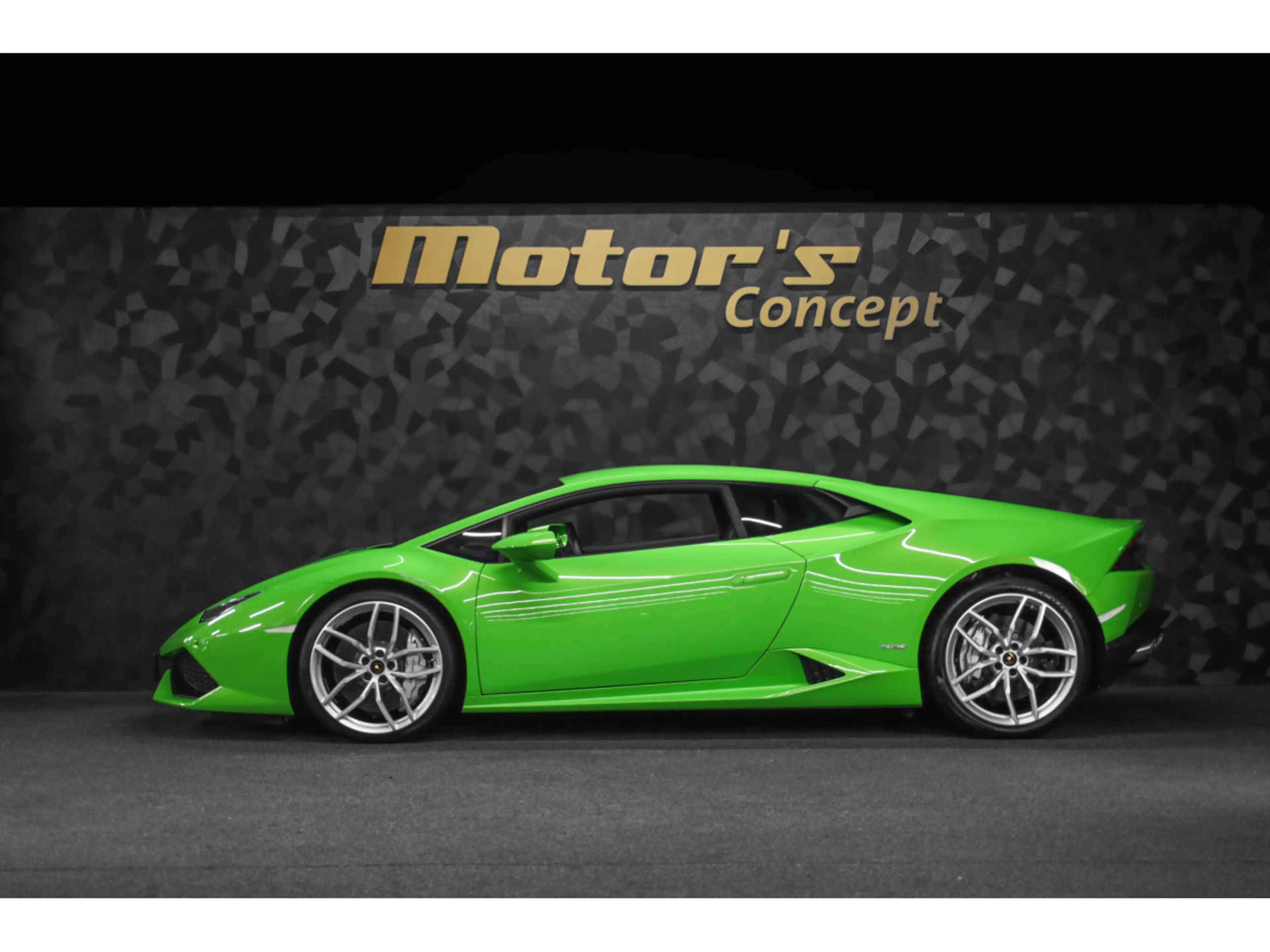 Lamborghini Huracán LP 610-4 Coupé 5.2 V10 / VERDE MANTIS — photo 2