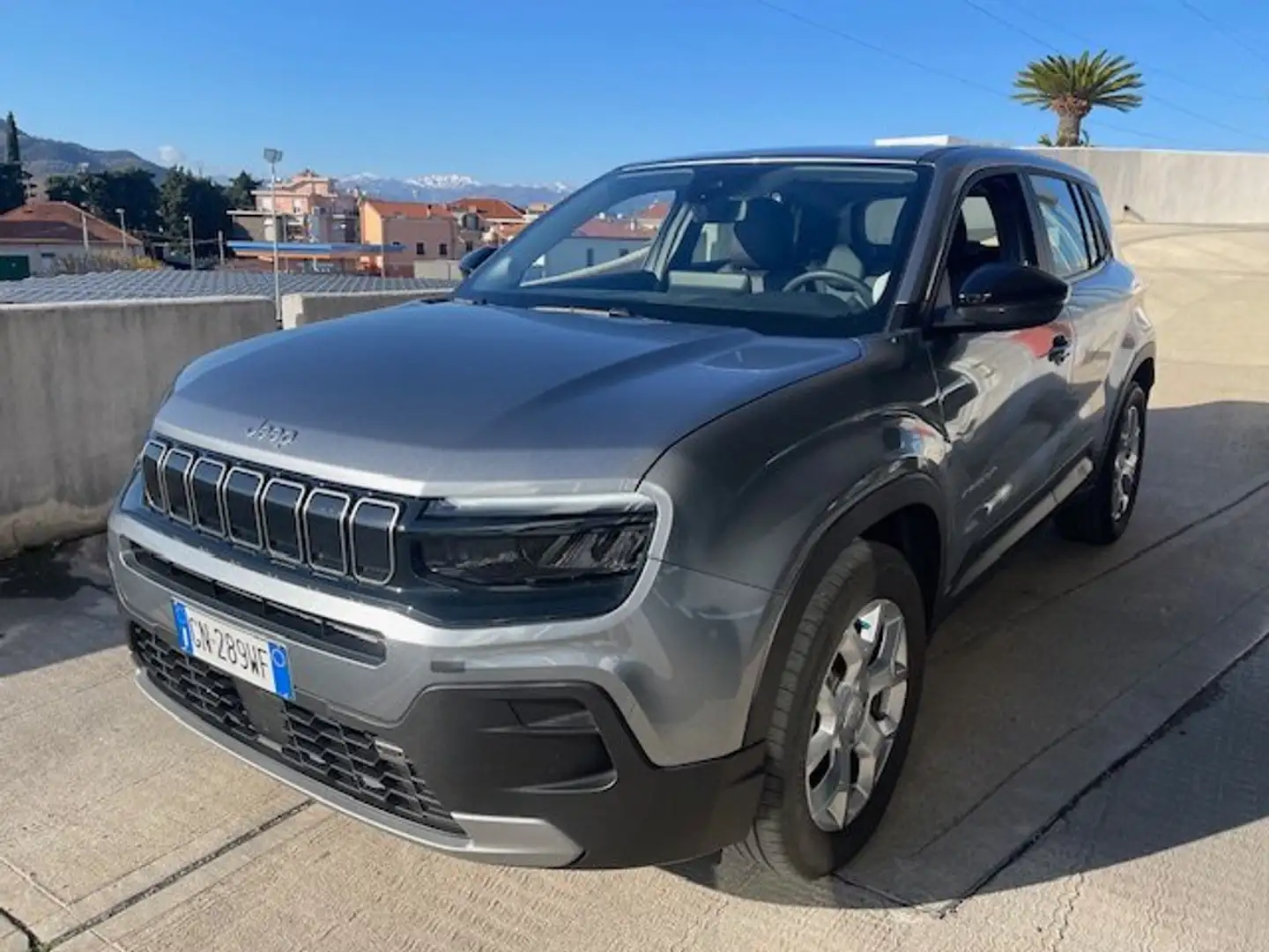 Jeep Avenger Avenger 1.2 turbo Altitude fwd 100cv Grau - 1