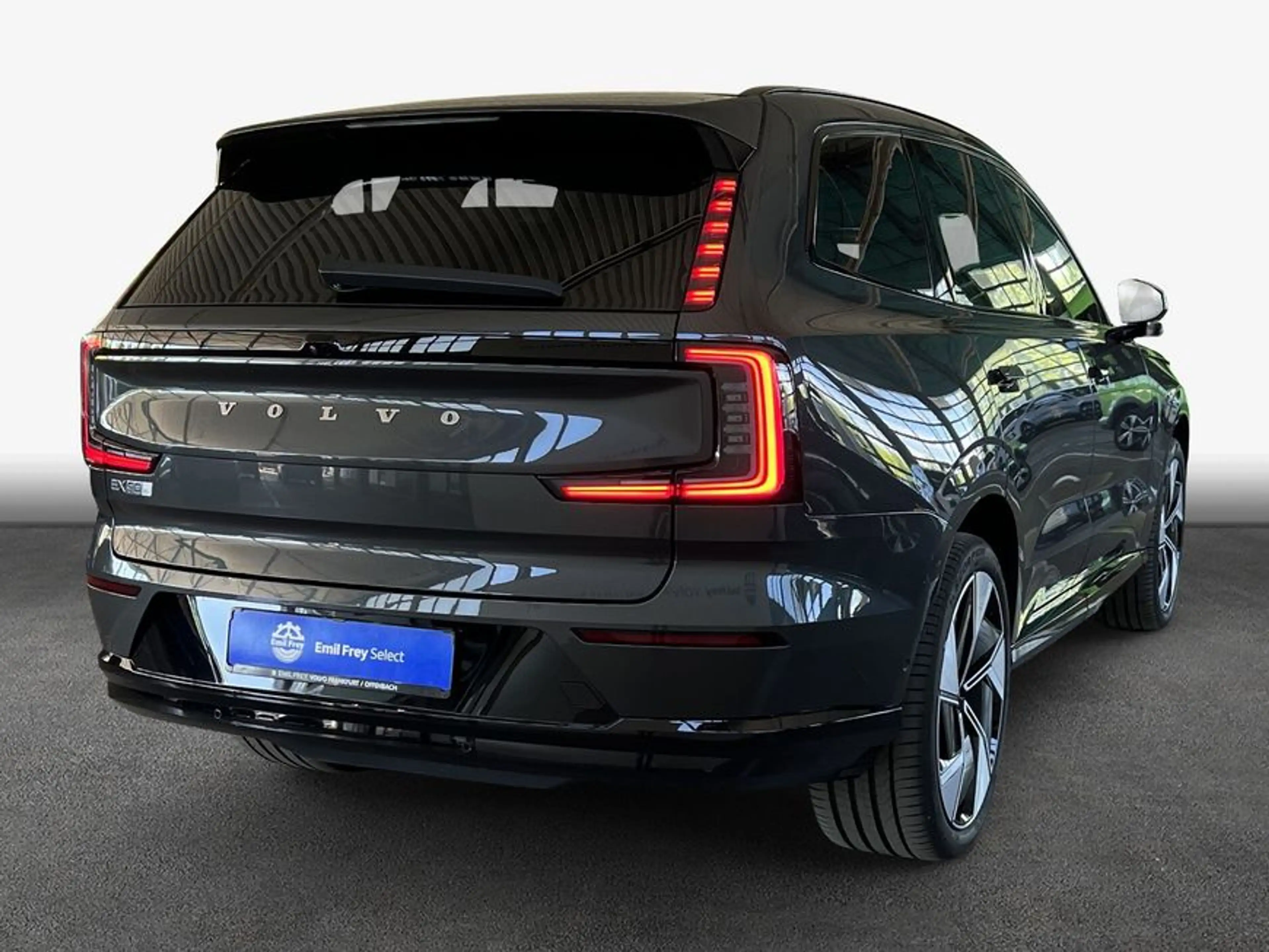 Volvo EX90 Twin Performance AWD Ultra (7-Sitzer) — photo 2