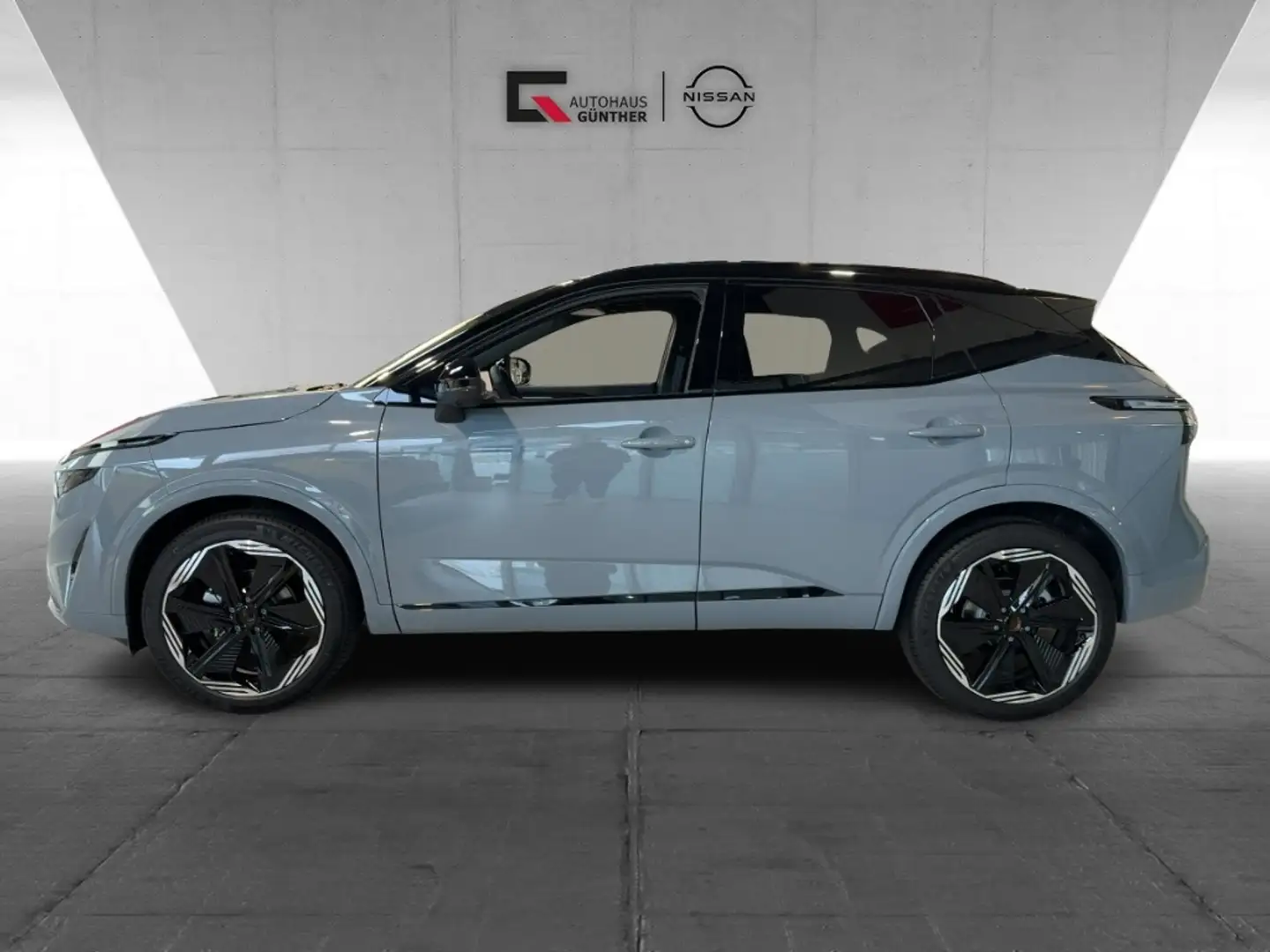 Nissan Qashqai N-DESIGN 1.3 Xtronic Winter PGD/360°/LED Grau - 2