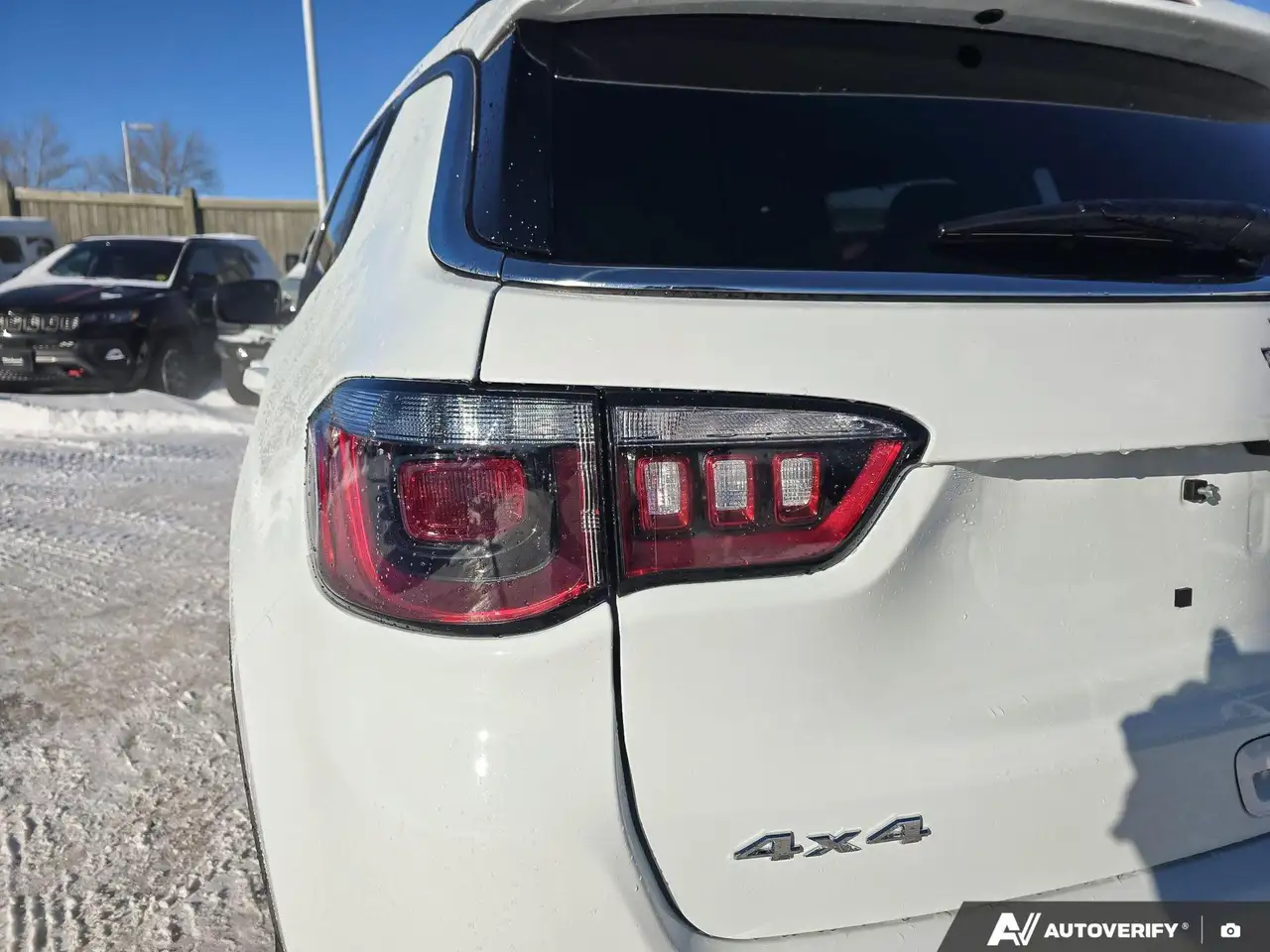 Jeep Compass снимка Jeep Compass