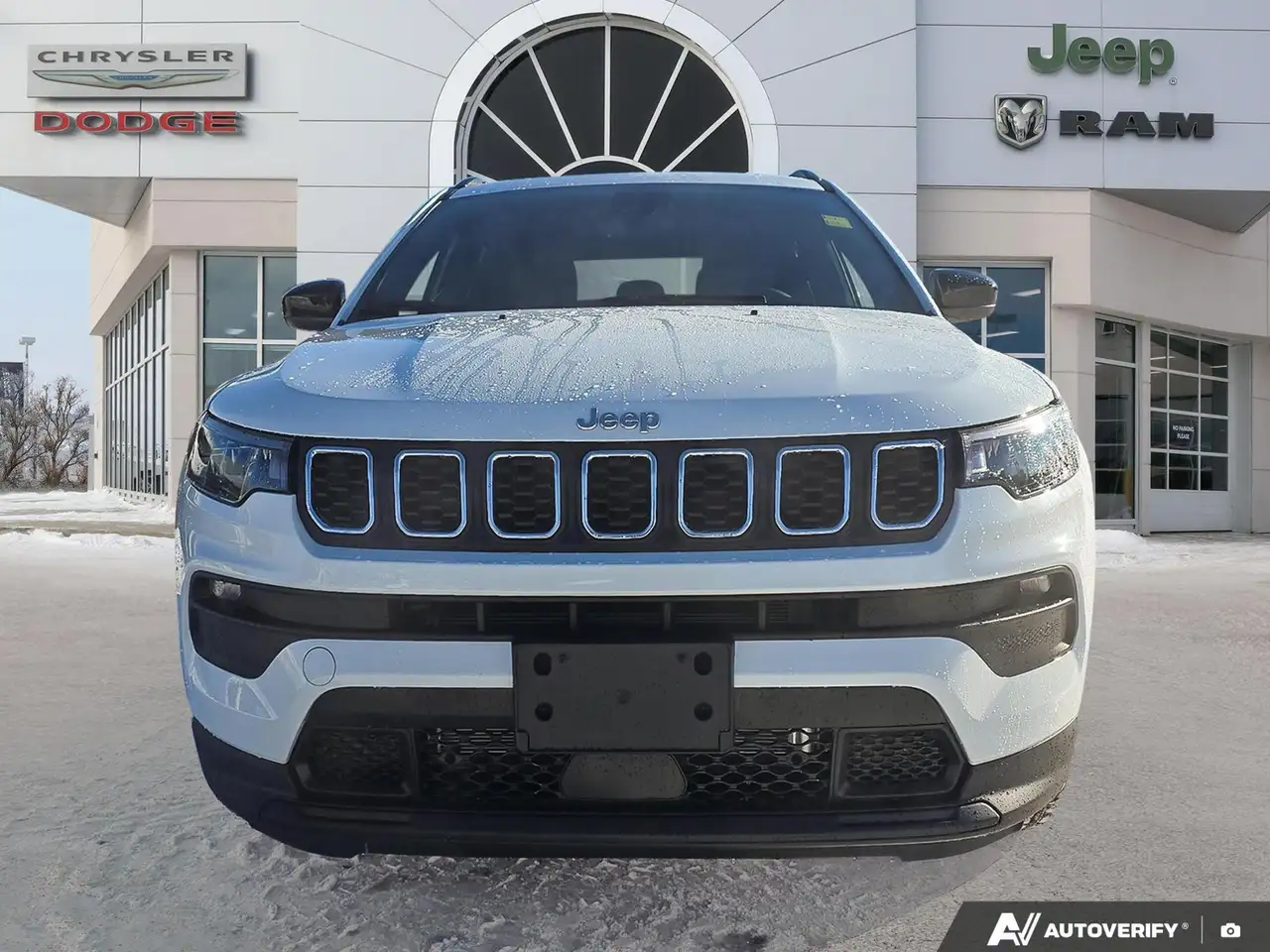 Jeep Compass снимка Jeep Compass
