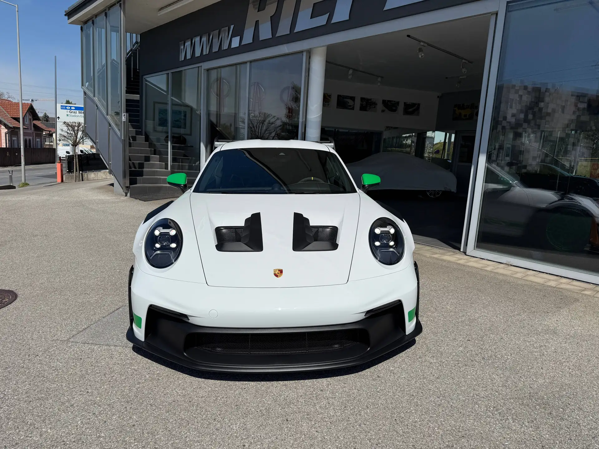 포르쉐 911 GT3 RS 2025 흰색 사진 6