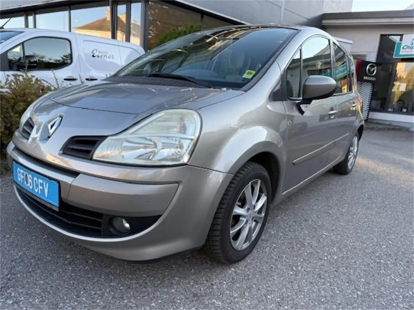 Renault Grand Modus Dynamique 1,2 16V Beige - 1