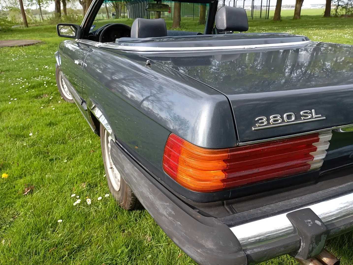 Mercedes-Benz SL 380 380SL W 107 Cabrio Blue - 2