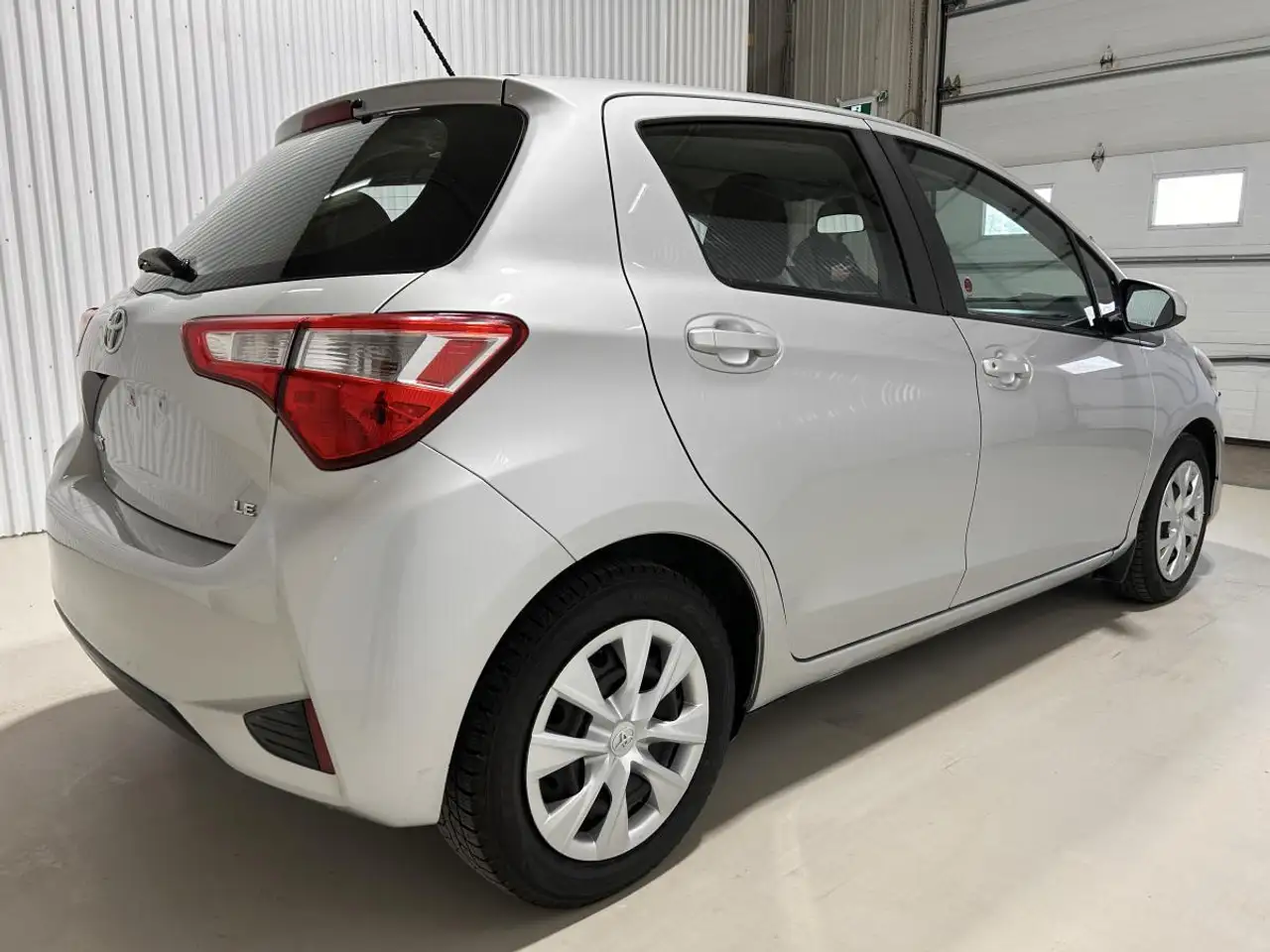 Toyota Yaris снимка Toyota Yaris