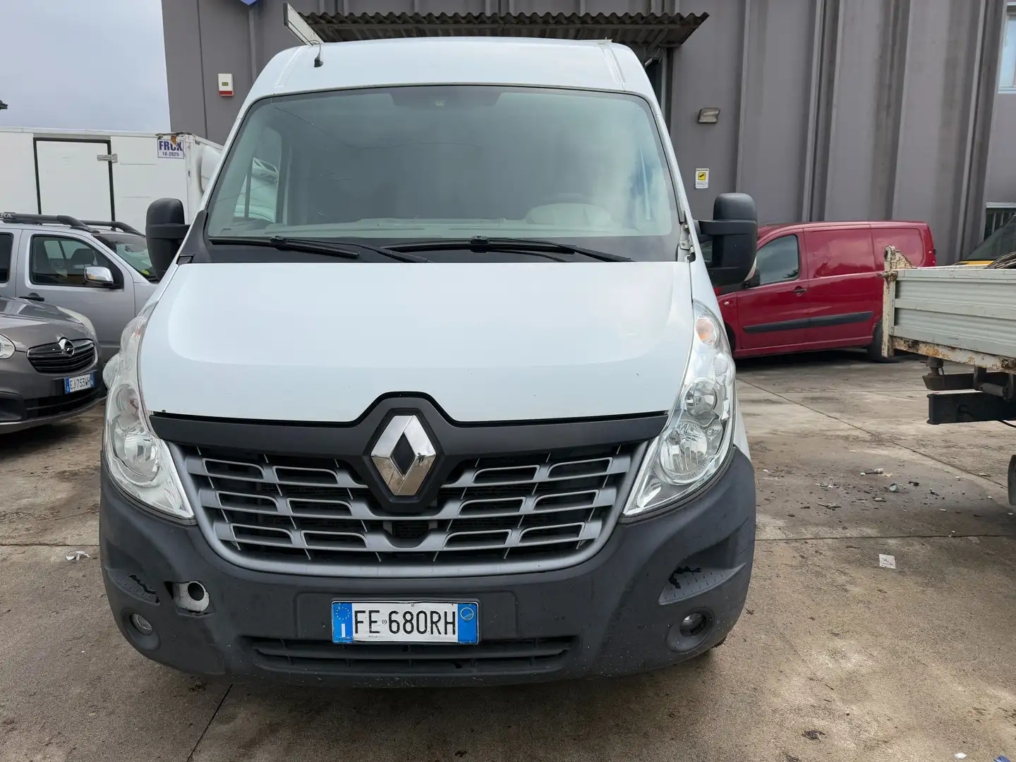 Renault Master 2.3/125 CV/L2H2/PORTAPACCHI/2016 Blanco - 2
