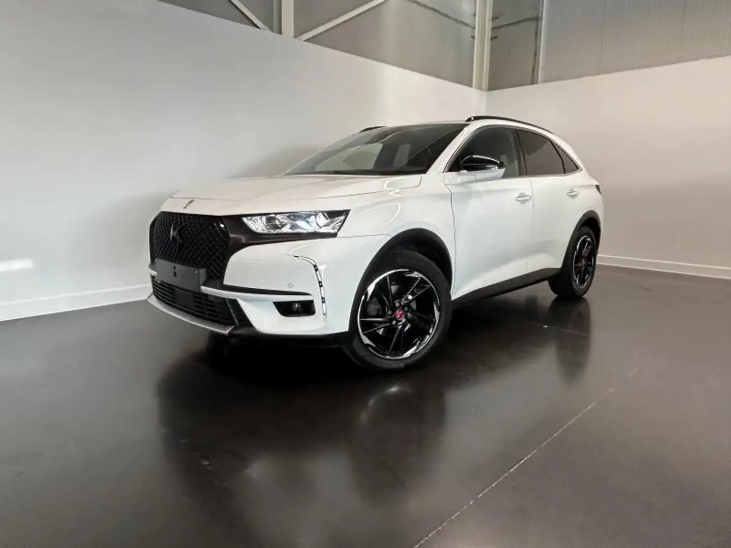 DS Automobiles DS 7 Crossback Performance line Wit - 1