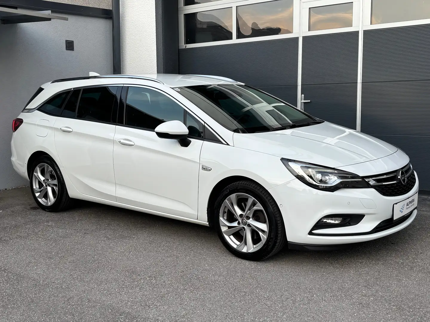 Opel Astra Innovation*LED*SPORT*NAVI*KAMER*KEYLESS*CARPLAY*17 Weiß - 2