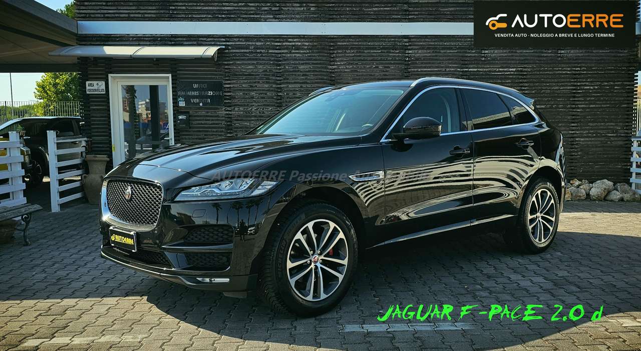 Jaguar F-Pace F-Pace 2015 2.0d Prestige awd 180cv auto