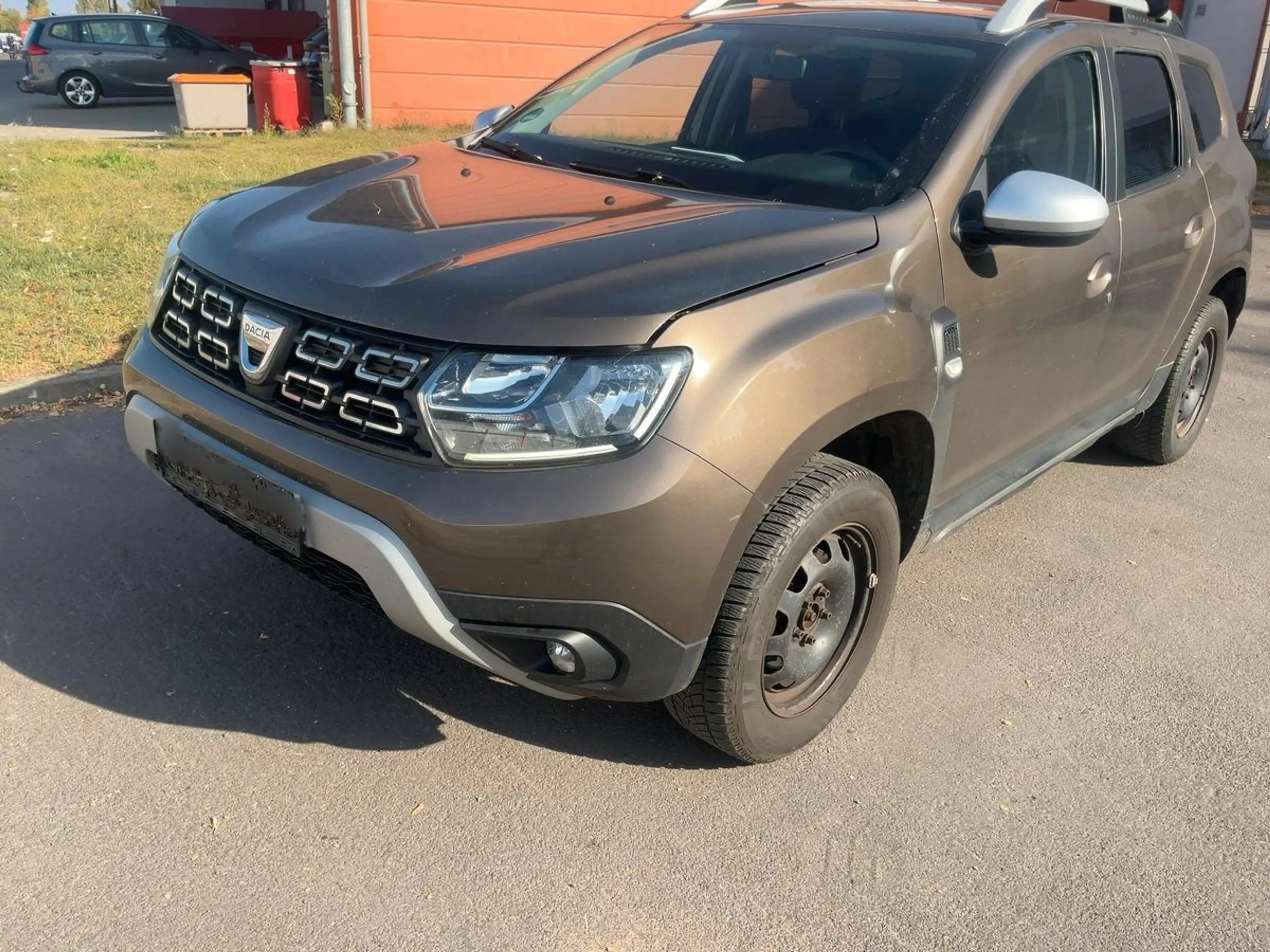 Dacia Duster II Prestige 4WD AHK*SHZ*NAV*TEM*PDC*RK*